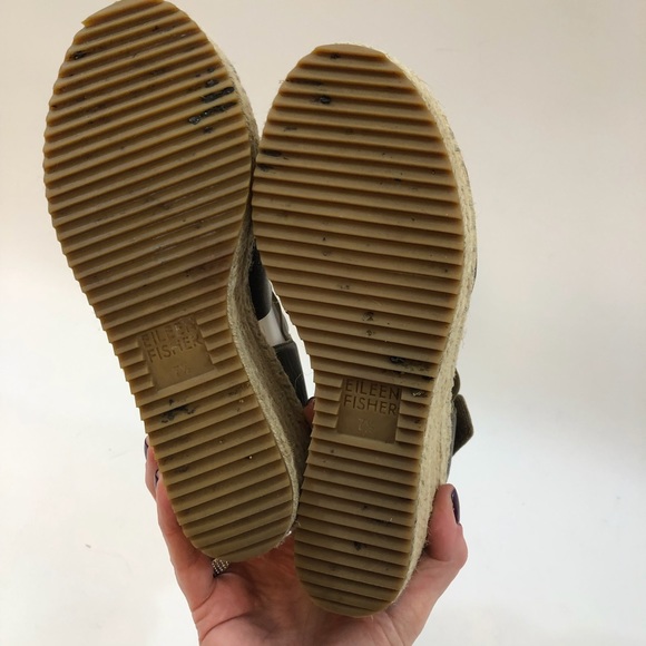 Sold - Picture 7 of 8